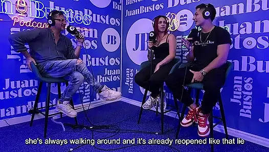 Ihre Fantasie eines harten sex auf einer Show erfüllt - Onlyrulo und Kaeelen Garcia auf Juan Bustos Podcast