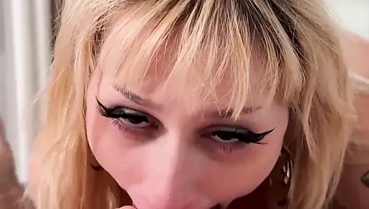 Pov ngentot cewek mungil rambut pirang sampai aku crot di mulutnya - hannah quinn, steve rickz