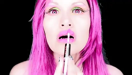 Trapped inside my lipstick