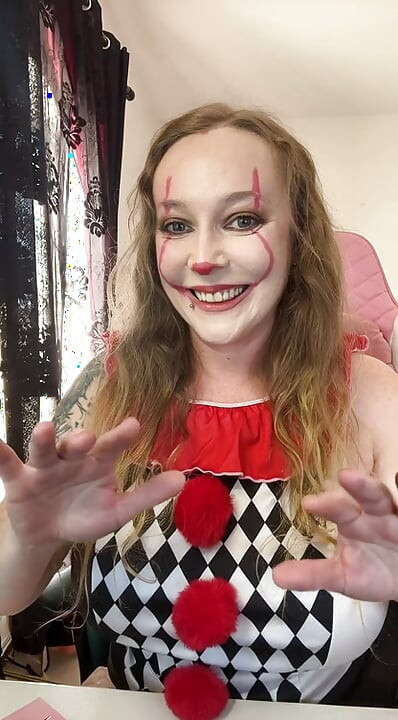 kissica video