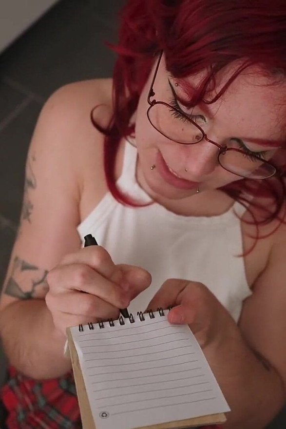 Nerdy Student Girl Invites Friend for Dick Measuring