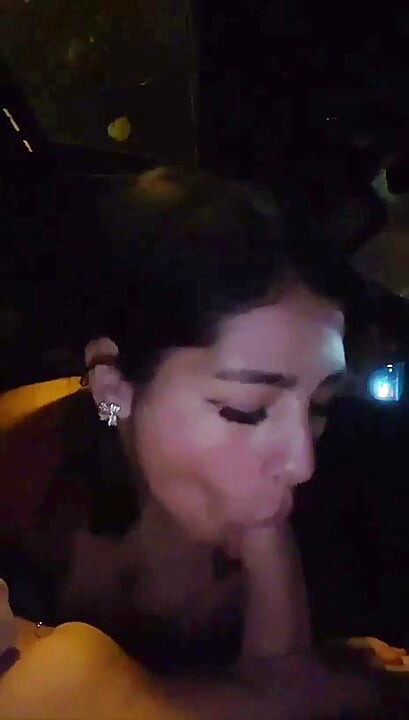 18-letnia analna creampie ze starymi facetami