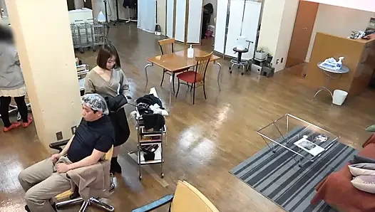Warum treffen uns unsere Augen hier immer wieder?