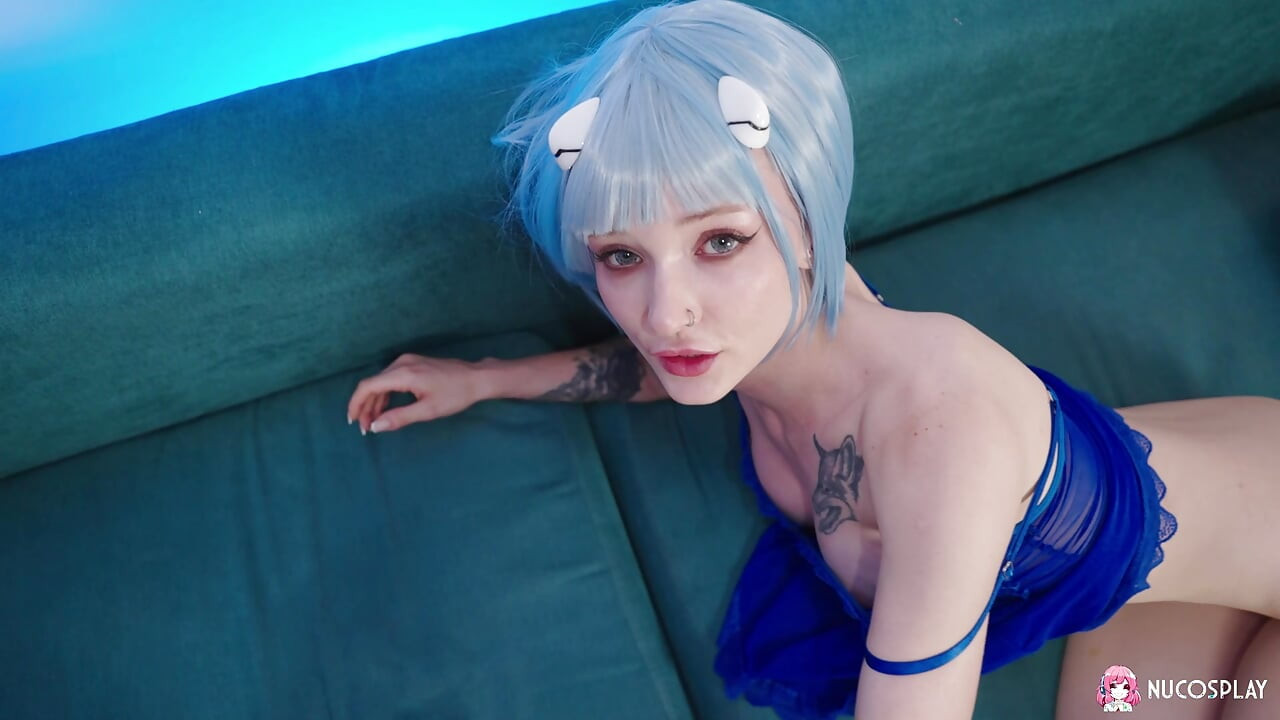 Sexy girl Dolly Rud has hot sex with an old friend.