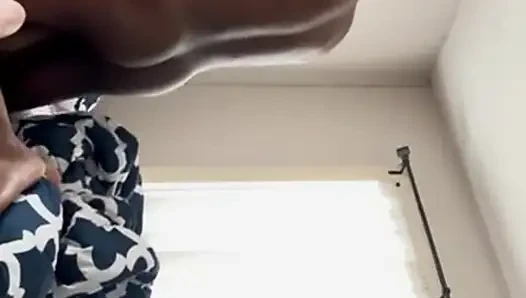 Unbeschnittener roher sex in airbnb