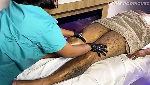 Leyne Rodriguez Real Amateur Latina's First Time Trying Nuru Gel