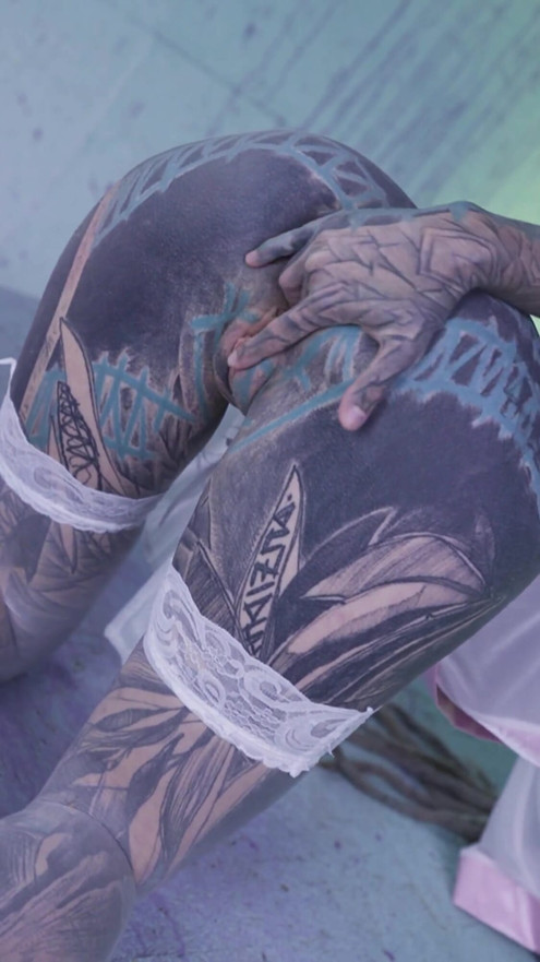 Tattood Girl with Glasses and Buttplug Fucks a Tattooed Dick, DP, Facial