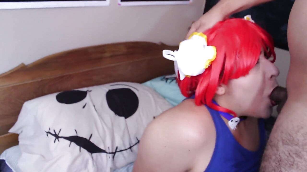 Amber Satisfies a Fan
