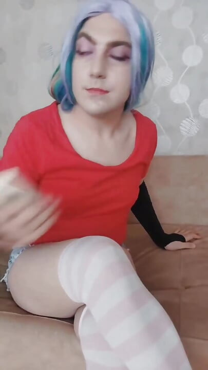 Šminker sissy lepa manekenka