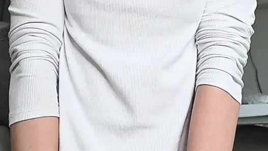 Bhlose nippel durch weiße hemd leggings strippen bis hinten muschi spreizen