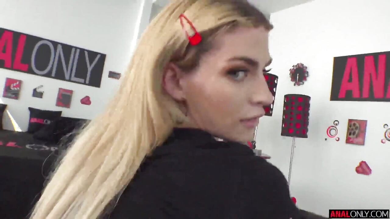 Banging Graycee's Booty - Analonly