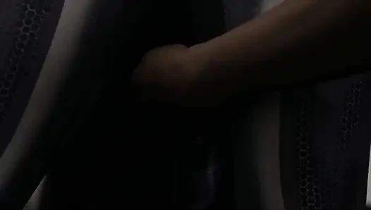 Spiderman tobrut indo si gadis colmekin lagi asik pakai botol perawatan kulit