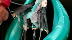 Буккаке-фигура Miku Hatsune 06 (фейк-сперма)