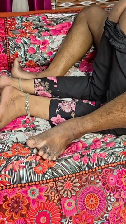 Desi Dabor bhabi romantic sexx video. new bangladeshi dabor bhabi hot sexx video | Clip 1