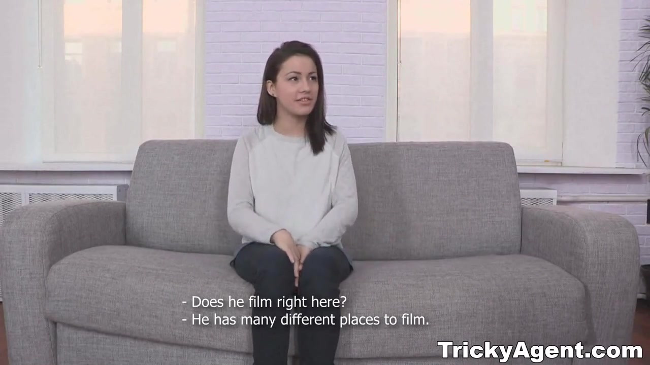 Tricky agent - 害羞的美女像荡妇一样乱搞