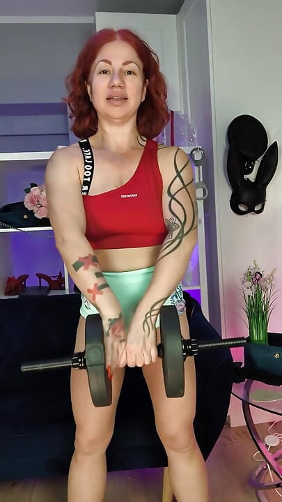 JOI Muscle Worship of Your Strong Goddess After the Gym