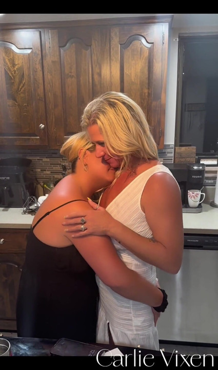 4K Carlie Vixen’s First FFM Tall Blond MILF Hotwife & Busty GF Share One Cock