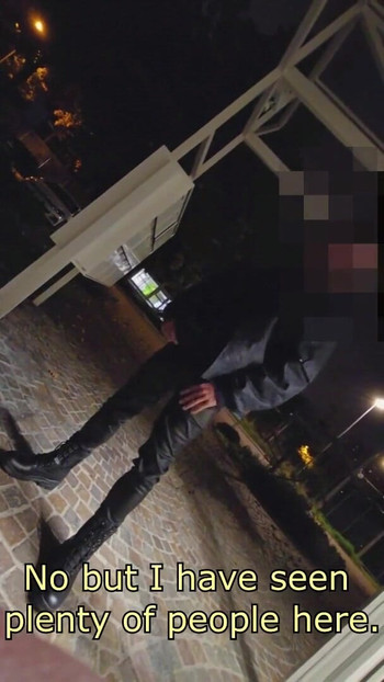 Ključni trenutak iz "Još jedan zaštitar prišao i uvjerio se"