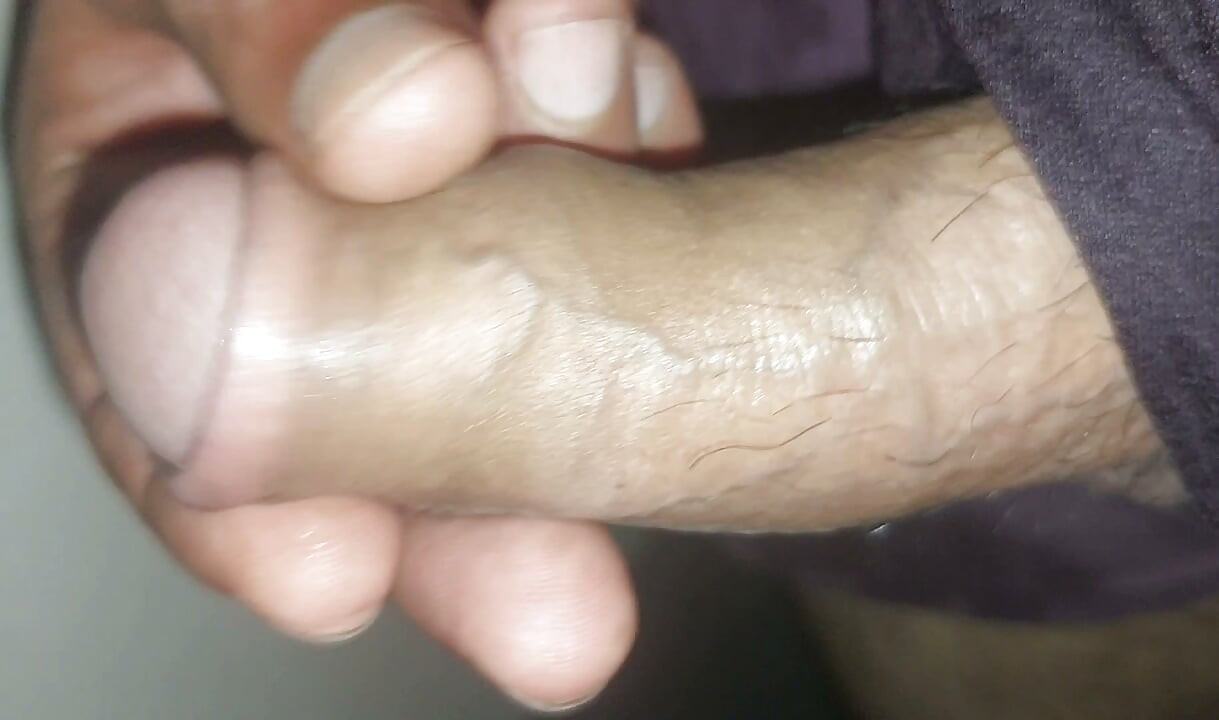 Üvey baba ve üvey kız kardeşim doğum günümde bana harika bir el işi yapıyor