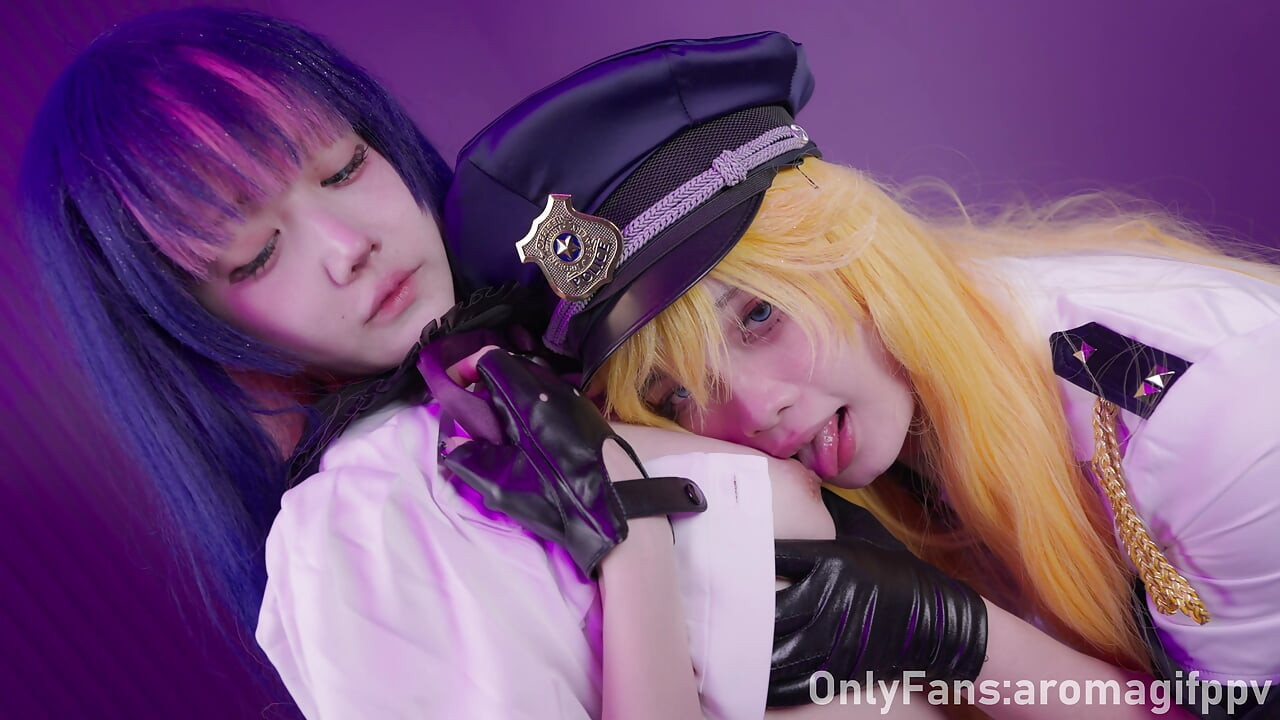 Panty & Stocking-Panty's big cock fucked Stocking to orgasm.