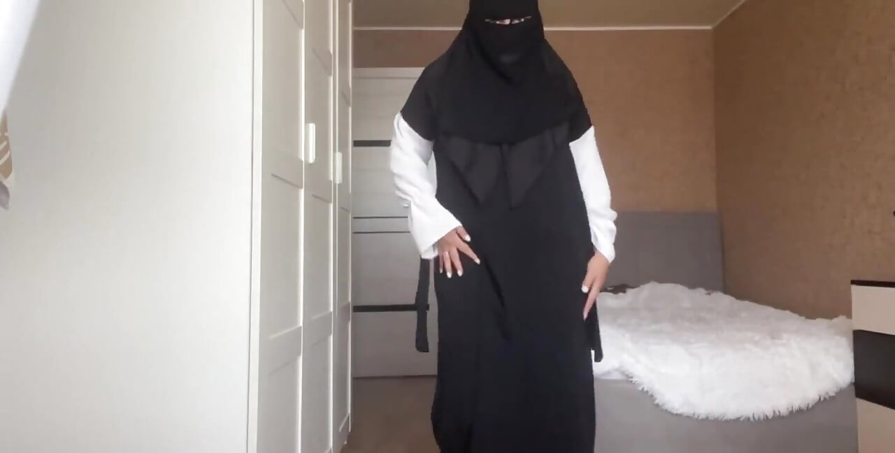 Busty Syrian MILF Masturbates Her Pussy Through Black Lingerie