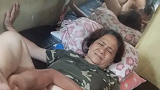 Liebe meines lebens, ich esse ihre muschi so sehr, dass sie es mag