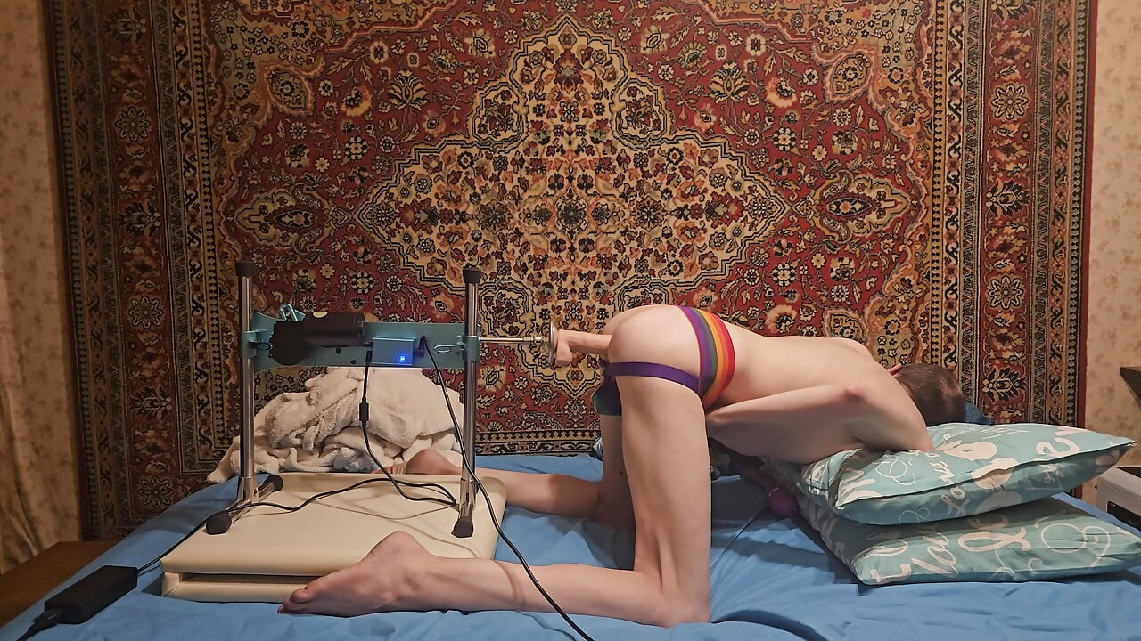 Deep Anal Fucking With fuck machine homemade Sasha Earth amateur