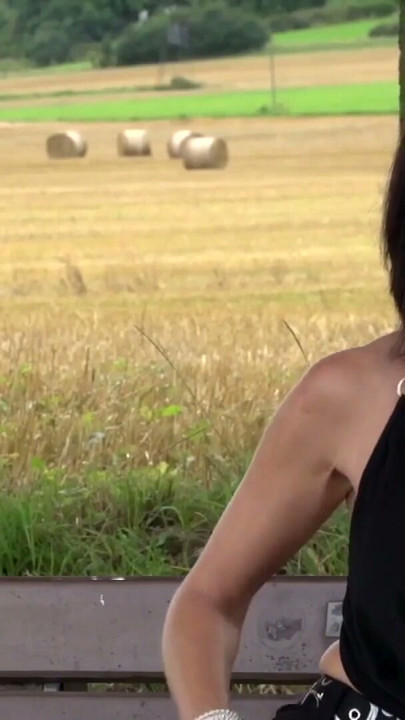 DeCada die geile Milf bumst mit dem Freund Ihres Mannes | Clip 1