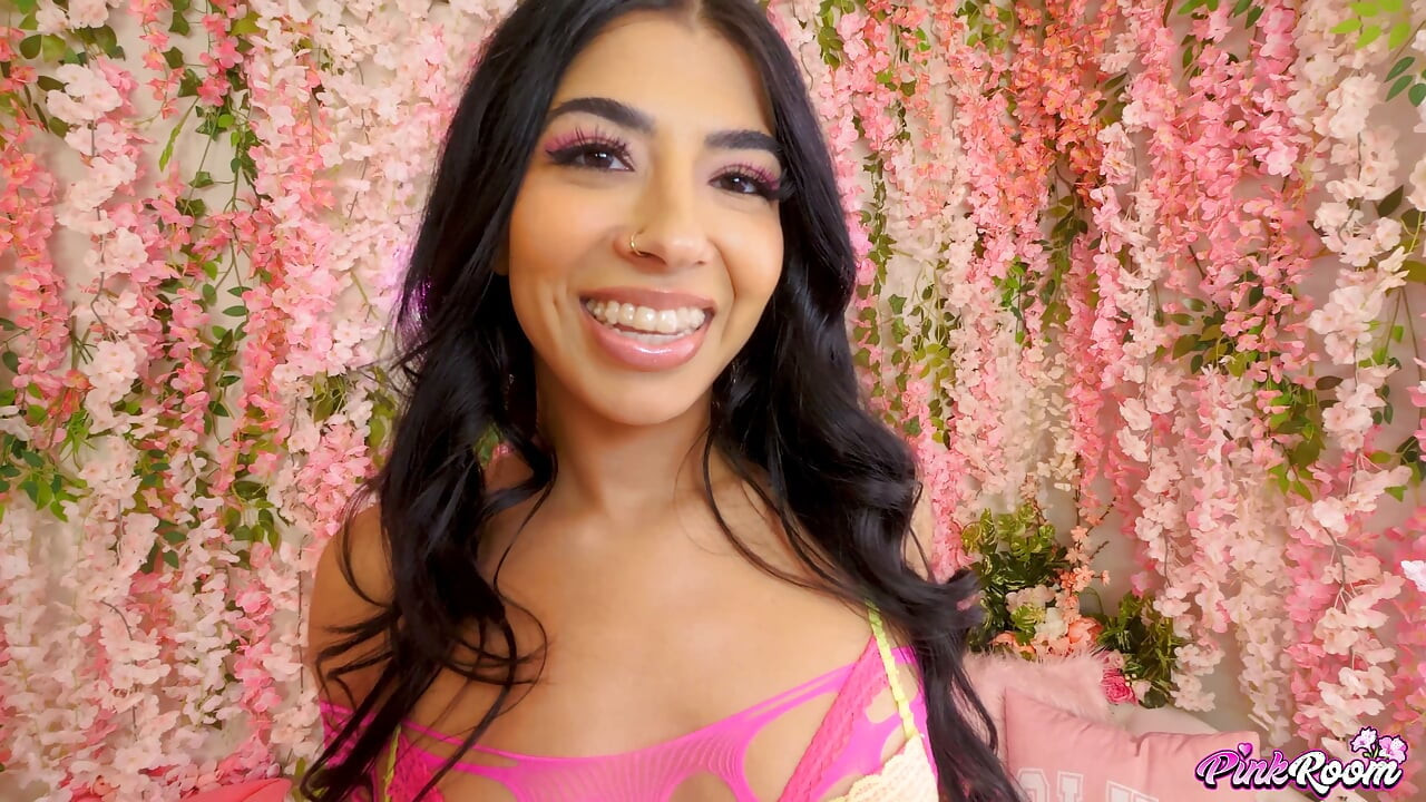 Pink Room ep.40: Jasmine Sherni prosí o chov
