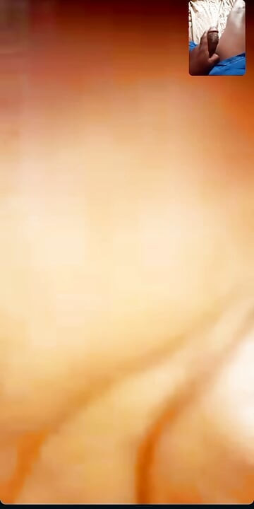 Horny cougar at it again ,she end up masturbating