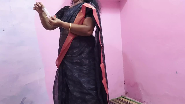A beautiful tamil aunty found my discarded condom and had hot sex with her.