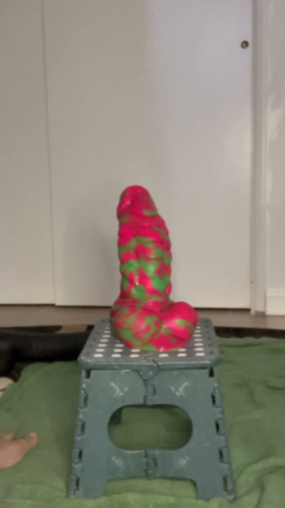 New big toy | Clip 1