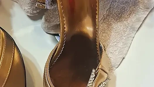 Ayakkabı boşalması