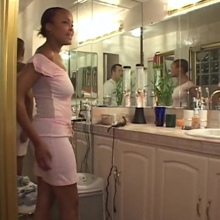Big boobs black girl pussy fucking in the bedroom
