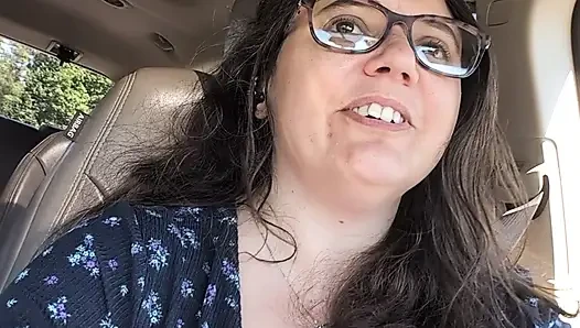 Risky squirting while driving during my lunch break