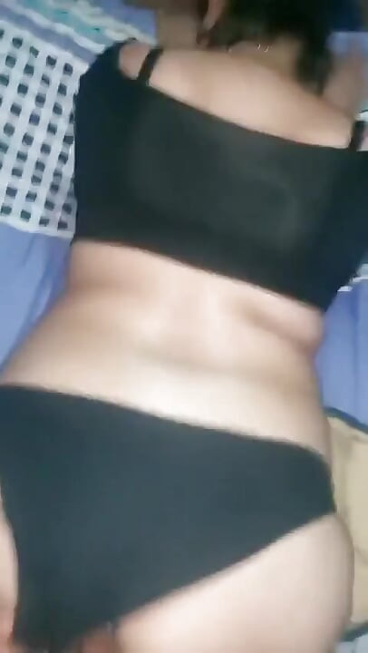 The Maid Got Horny so I Took off Her Clothes and I Put My Dick in Her