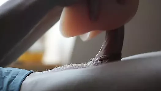 32 yaşında erkek bakire yoğun bir şekilde boşalıyor