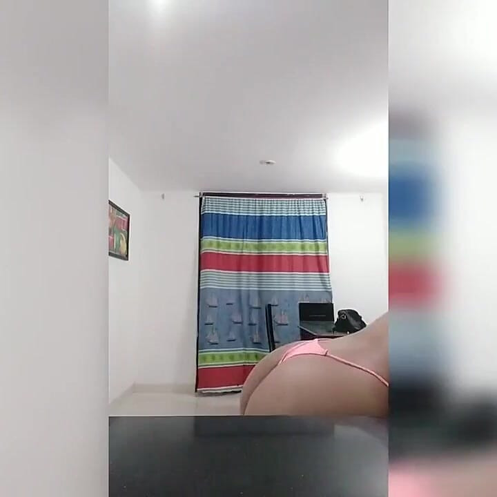 18 year old brunette big saggy tits from New York United States fucking her stepbrother's big dickdokds