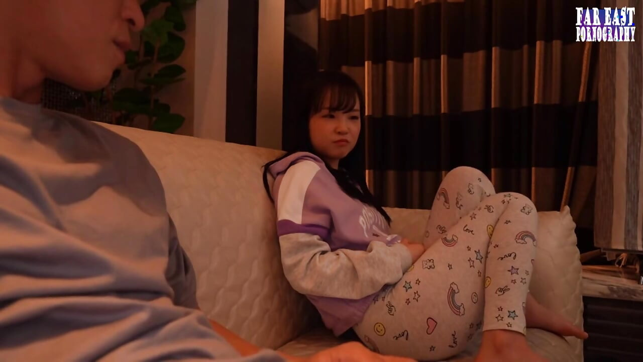 A Blackout Brings Two Housemates Closer Than Ever -ep2