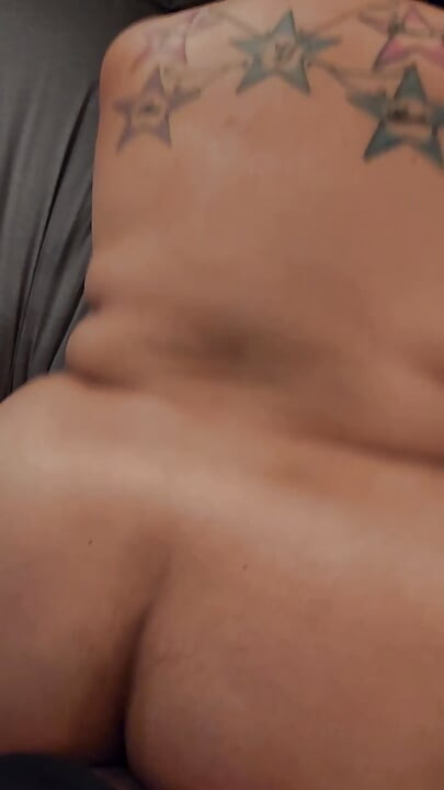 在她嘴里射精结束