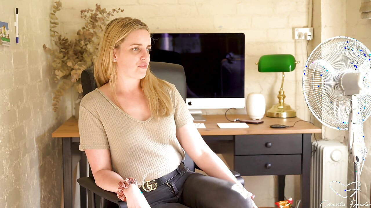 Intervju: Editing porno sa Charlie Forde