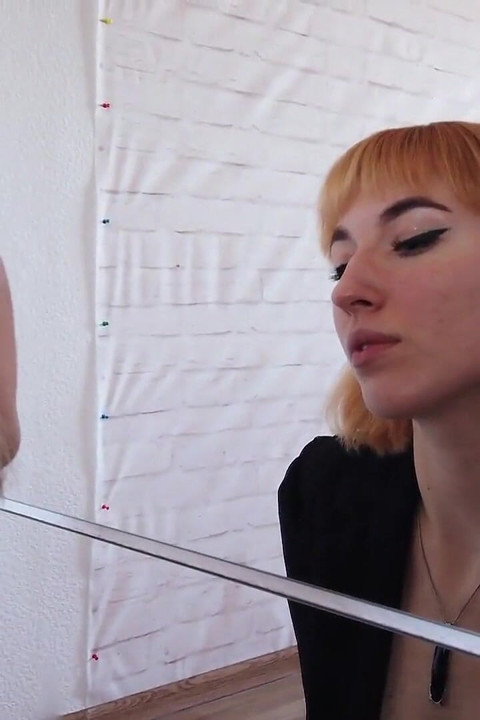 Lilly Mays with the Amazing Body in the Mirror