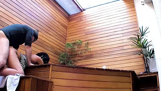 Я, замужняя брюнетка, и её муж не знал