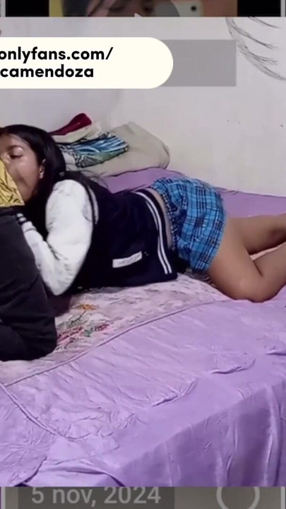 Eating with cute 18-year-old Mexican college girl - Angelhotmex | Clip 1