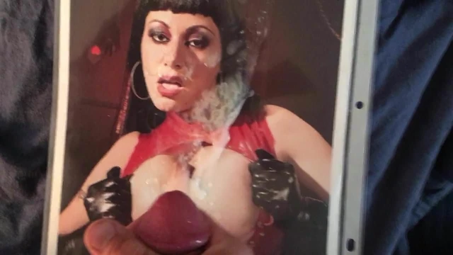 Cum tribute for Crystal Gunns