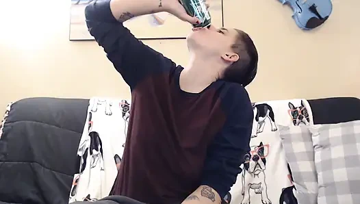 Tiefes lautes rülpsen von zitrone, limone