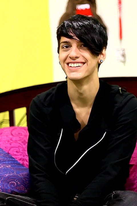 Emo Cutie Jae Landen's a Real Sweetheart!