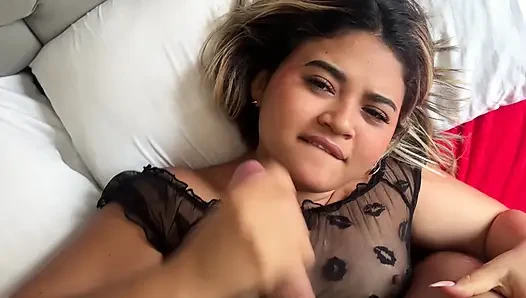 Big cumshot on my stepsister's face