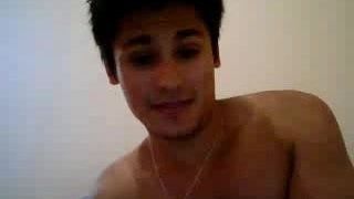Chatroulette pies masculinos heterosexuales - chico latino caliente