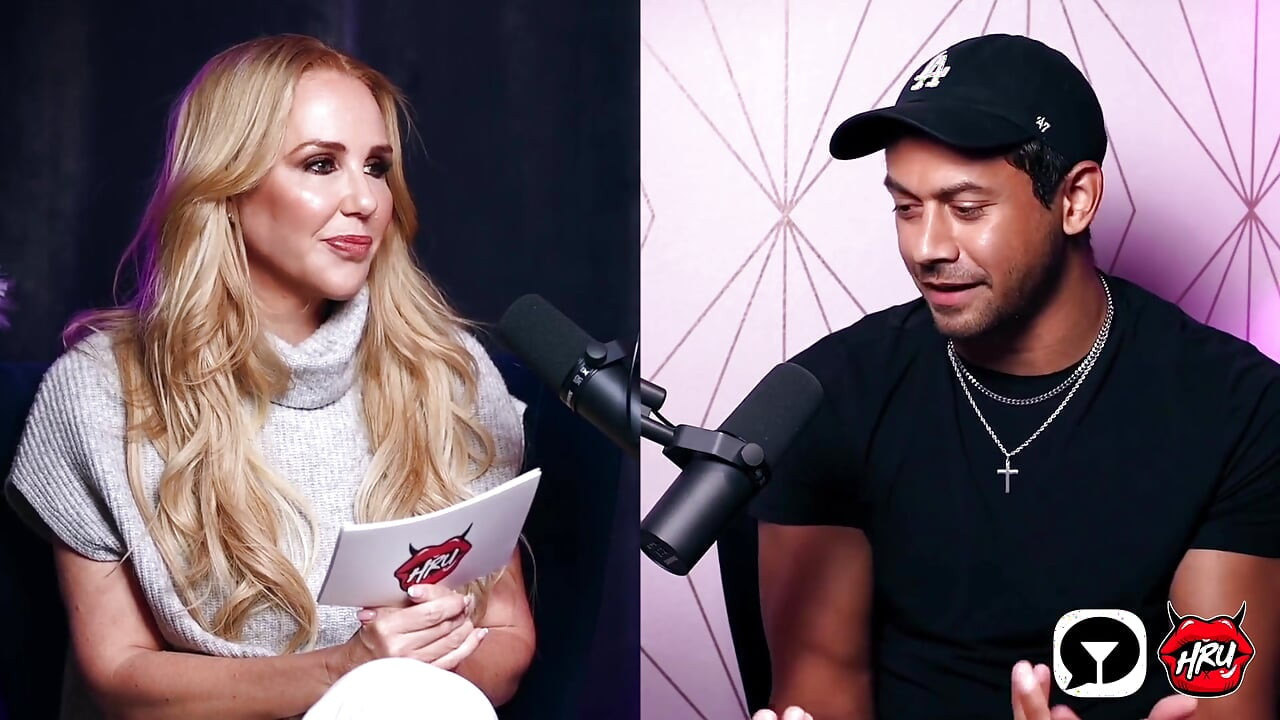 Alex Jones Gets Real About Size, Performance Anxiety, and Pressure